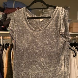 Gray Treasure & Bond short sleeve